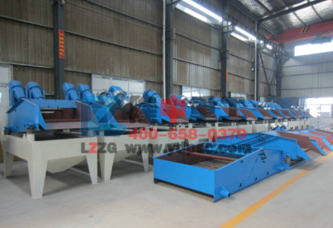 細(xì)砂回收機(jī)車(chē)間