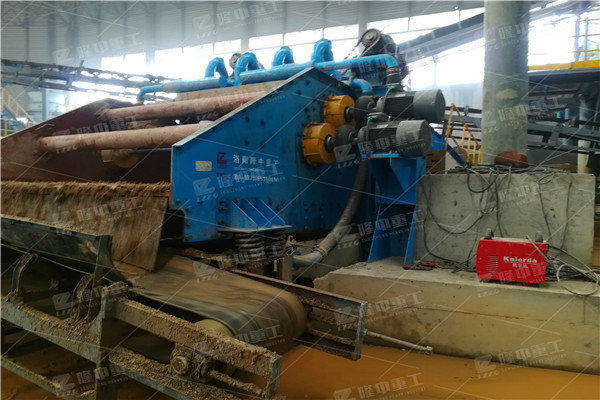 螺旋<a href=http://www.nxlkjs.net/tags/xishaji target=_blank class=infotextkey><a href=//tags/xishaji target=_blank class=infotextkey>洗砂機</a></a>50.jpg