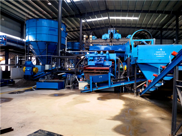 隆中洗沙機<a href=http://www.nxlkjs.net/tags/xishahuishouji target=_blank class=infotextkey><a href=//tags/xishahuishouji target=_blank class=infotextkey>細沙回收機</a></a>04.jpg