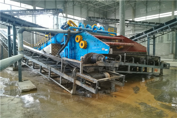 螺旋<a href=http://www.nxlkjs.net/tags/xishaji target=_blank class=infotextkey><a href=//tags/xishaji target=_blank class=infotextkey>洗砂機(jī)</a></a>41.jpg