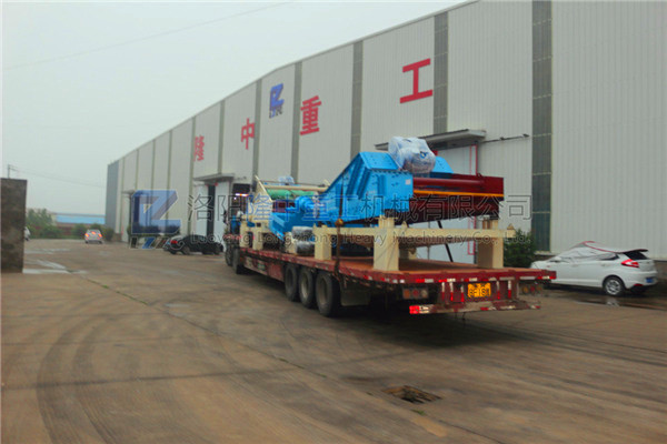 新型環(huán)保<a href=http://www.nxlkjs.net/tags/xishahuishouji target=_blank class=infotextkey><a href=//tags/xishahuishouji target=_blank class=infotextkey>細(xì)沙回收機(jī)</a></a>06.jpg