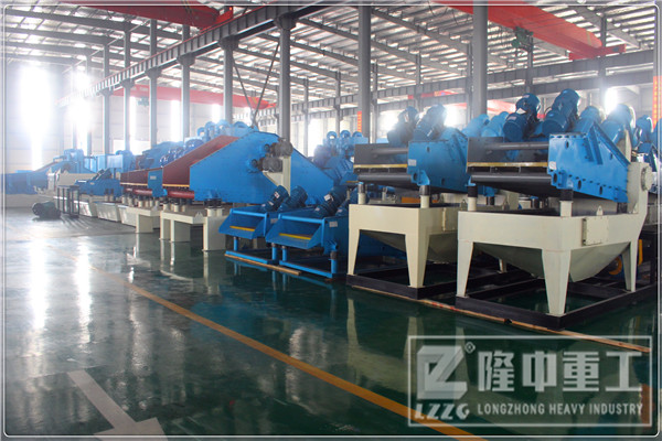 隆中<a href=http://www.nxlkjs.net/tags/xishahuishouji target=_blank class=infotextkey><a href=//tags/xishahuishouji target=_blank class=infotextkey>細(xì)沙回收機(jī)</a></a>廠照片02.jpg